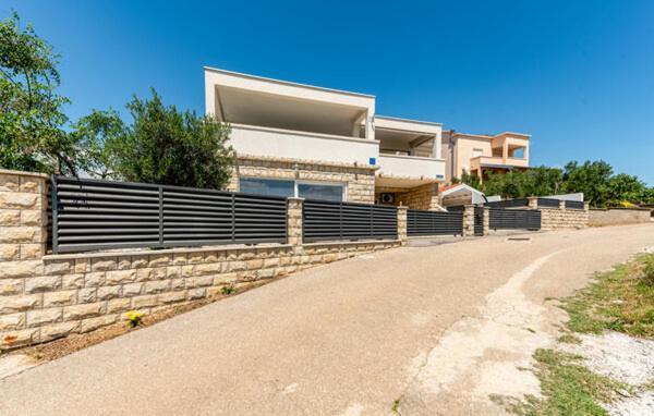 Apartmant Shine Luxury ماسلينتسا المظهر الخارجي الصورة